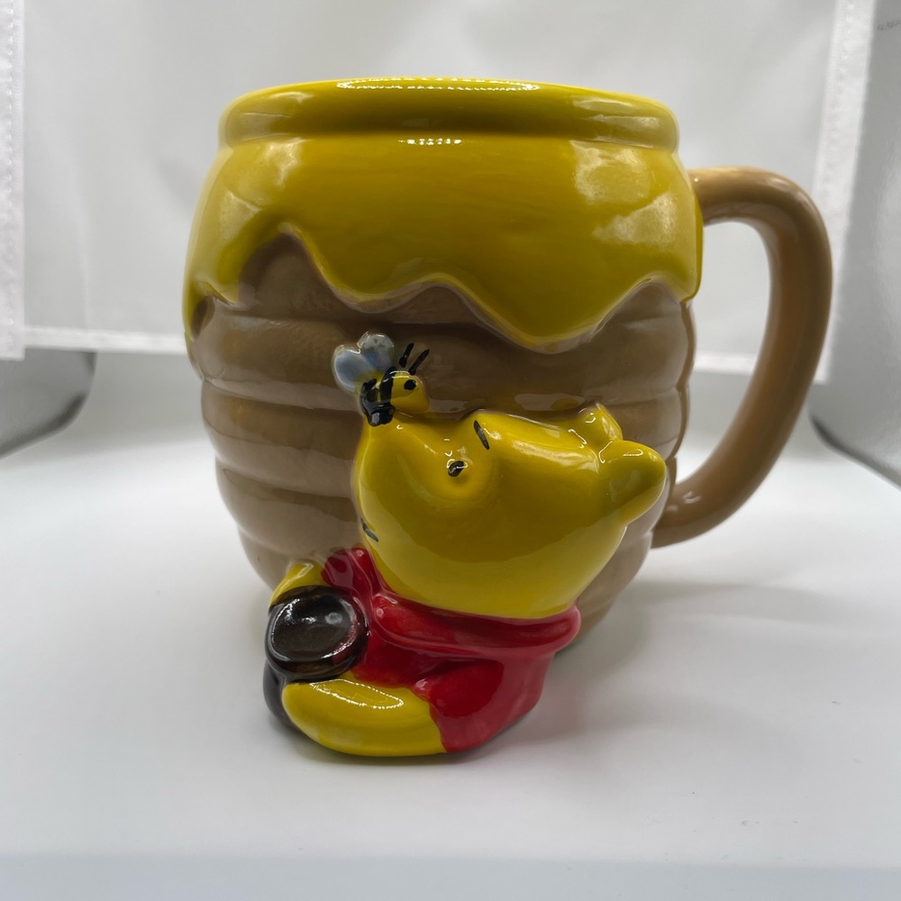 WINNIE the Pooh Hot Pot Sculpted Figural Mug 🍯!